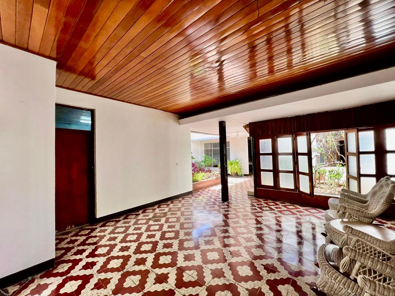 Vista adicional